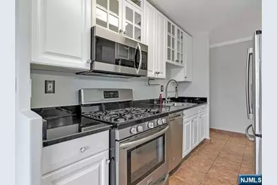 1203 River Road 10E #10E, Edgewater, NJ 07020 - Photo 21