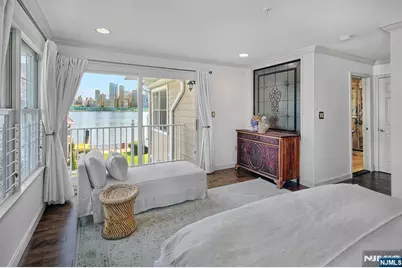476 Buffalo Court, West New York, NJ 07093 - Photo 9