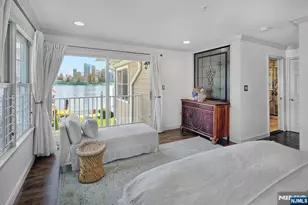 476 Buffalo Ct, West New York, NJ 07093 - Photo 9