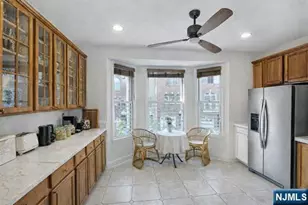 476 Buffalo Ct, West New York, NJ 07093 - Photo 7
