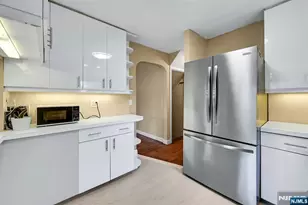 151 Knickerbocker Rd, Englewood, NJ 07631 - Photo 9
