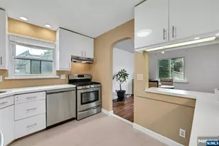 151 Knickerbocker Rd, Englewood, NJ 07631 - Photo 7