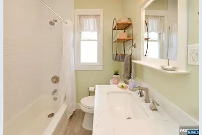 60 Rea Avenue, Hawthorne, NJ 07506 - Photo 13