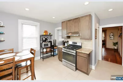 60 Rea Avenue, Hawthorne, NJ 07506 - Photo 15