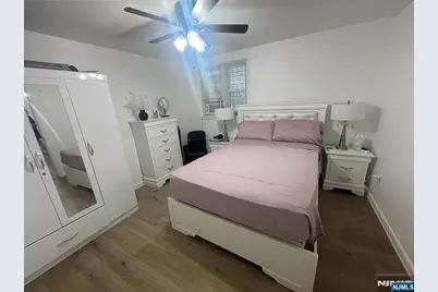 126 69th, Guttenberg, NJ 07093 - Photo 29