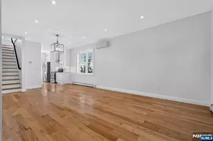 15 Morrissee Ave, Wallington, NJ 07057 - Photo 3