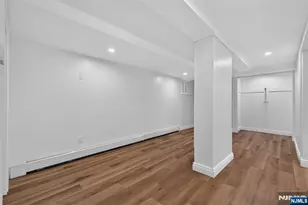 15 Morrissee Ave, Wallington, NJ 07057 - Photo 31