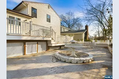 81 Hastings Avenue, Nutley, NJ 07110 - Photo 33