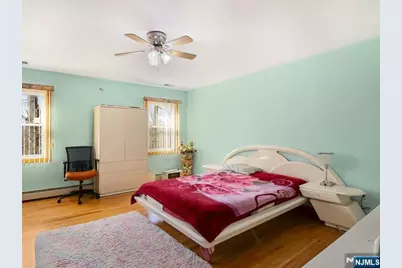 81 Hastings Avenue, Nutley, NJ 07110 - Photo 27