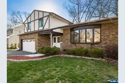 81 Hastings Avenue, Nutley, NJ 07110 - Photo 5