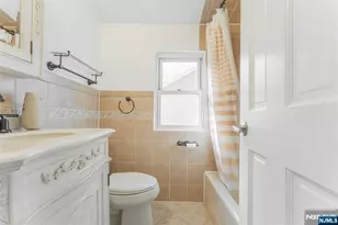 516 North St, Teaneck Township, NJ 07666 - Photo 21