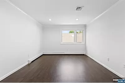 275 Alfred Avenue, Englewood Cliffs, NJ 07632 - Photo 39