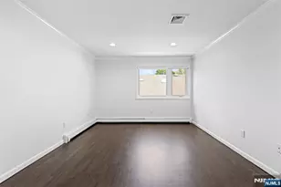 275 Alfred Ave, Englewood Cliffs, NJ 07632 - Photo 39