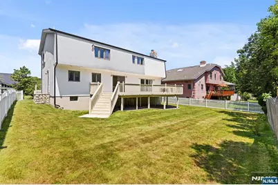 275 Alfred Avenue, Englewood Cliffs, NJ 07632 - Photo 5