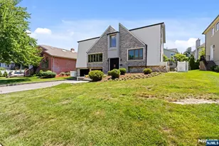 275 Alfred Ave, Englewood Cliffs, NJ 07632 - Photo 3