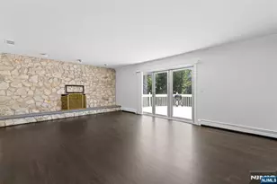 275 Alfred Ave, Englewood Cliffs, NJ 07632 - Photo 19