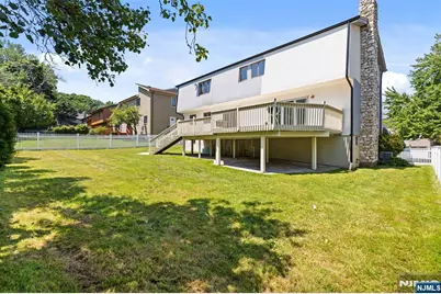 275 Alfred Avenue, Englewood Cliffs, NJ 07632 - Photo 7