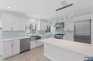 275 Alfred Ave, Englewood Cliffs, NJ 07632 - Photo 15