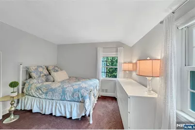733 Lotus Avenue, Oradell, NJ 07649 - Photo 29