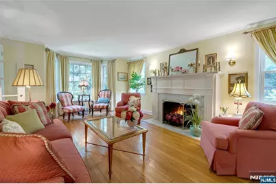 733 Lotus Avenue, Oradell, NJ 07649 - Photo 11