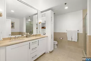 1125 Maxwell Ln 734, Hoboken, NJ 07030 - Photo 17