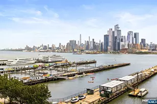 1125 Maxwell Ln 734, Hoboken, NJ 07030 - Photo 1