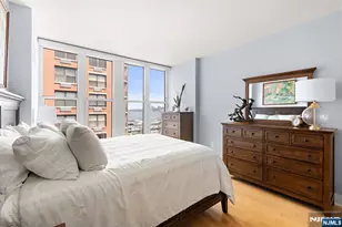 1125 Maxwell Ln 734, Hoboken, NJ 07030 - Photo 15