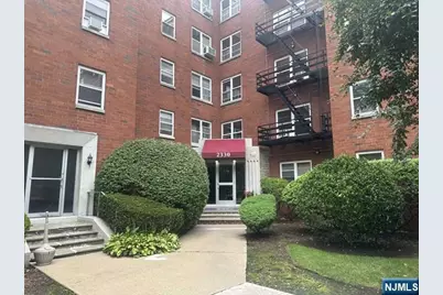 2330 Linwood Avenue 5C #5C, Fort Lee, NJ 07024 - Photo 11