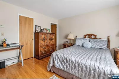 306 Desoto Place 2 #2, Fairview, NJ 07022 - Photo 13