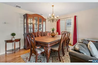 306 Desoto Place 2 #2, Fairview, NJ 07022 - Photo 7