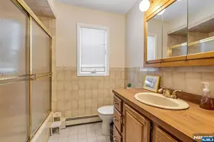 306 Desoto Pl 2, Fairview, NJ 07022 - Photo 11