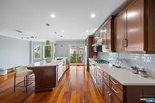 352 Gorge, Cliffside Park, NJ 07010 - Photo 5