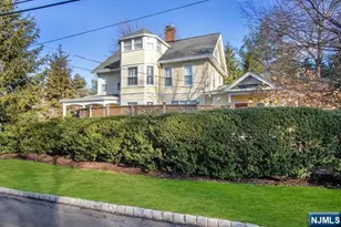 89 Dwight Pl, Englewood, NJ 07631 - Photo 37