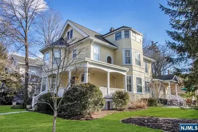 89 Dwight Place, Englewood, NJ 07631 - Photo 5