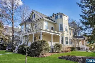 89 Dwight Pl, Englewood, NJ 07631 - Photo 5