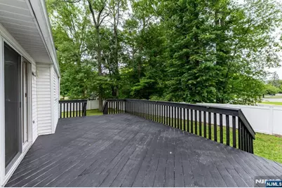 800 Winding Way, Westwood, NJ 07675 - Photo 9