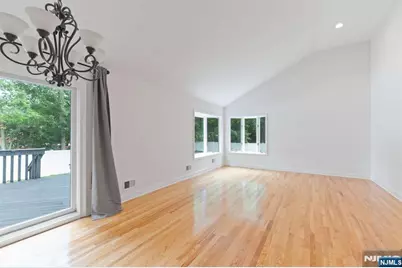 800 Winding Way, Westwood, NJ 07675 - Photo 15