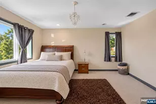 703 Stewart St, Ridgefield, NJ 07657 - Photo 31