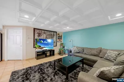 703 Stewart Street, Ridgefield, NJ 07657 - Photo 43