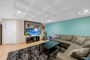 703 Stewart St, Ridgefield, NJ 07657 - Photo 43