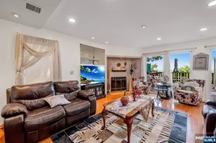 703 Stewart St, Ridgefield, NJ 07657 - Photo 19