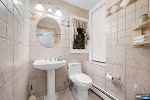 703 Stewart St, Ridgefield, NJ 07657 - Photo 33