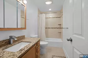 9 Hackensack Ave, Weehawken, NJ 07086 - Photo 19