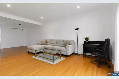 9 Hackensack Avenue, Weehawken, NJ 07086 - Photo 5