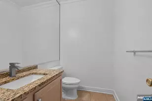 9 Hackensack Ave, Weehawken, NJ 07086 - Photo 7