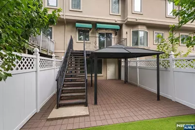 9 Hackensack Avenue, Weehawken, NJ 07086 - Photo 35