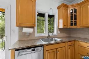 9 Hackensack Ave, Weehawken, NJ 07086 - Photo 13