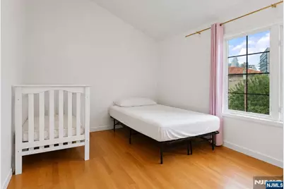9 Hackensack Avenue, Weehawken, NJ 07086 - Photo 25