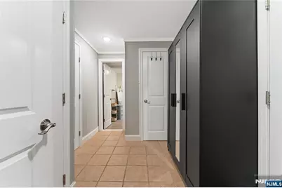 312 Glen Avenue, Palisades Park, NJ 07650 - Photo 41