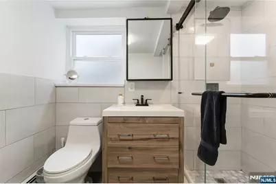 312 Glen Avenue, Palisades Park, NJ 07650 - Photo 45